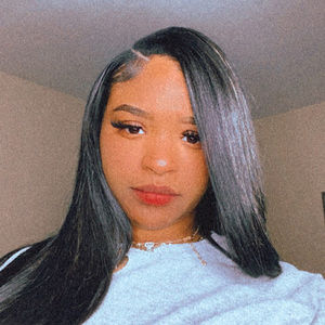 Meet your Posher, Alana